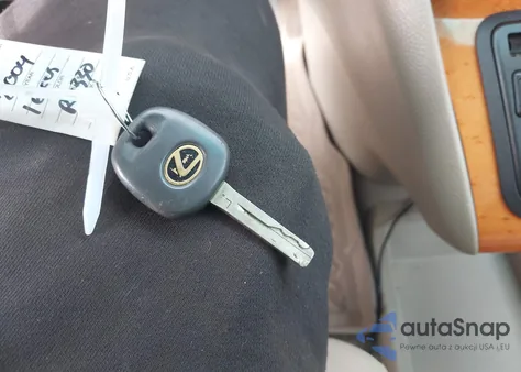 2004 Lexus Rx 330 from USA, damaged, VIN 2T2GA31U04C009562